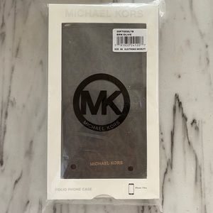 Michael Kors folio phone case